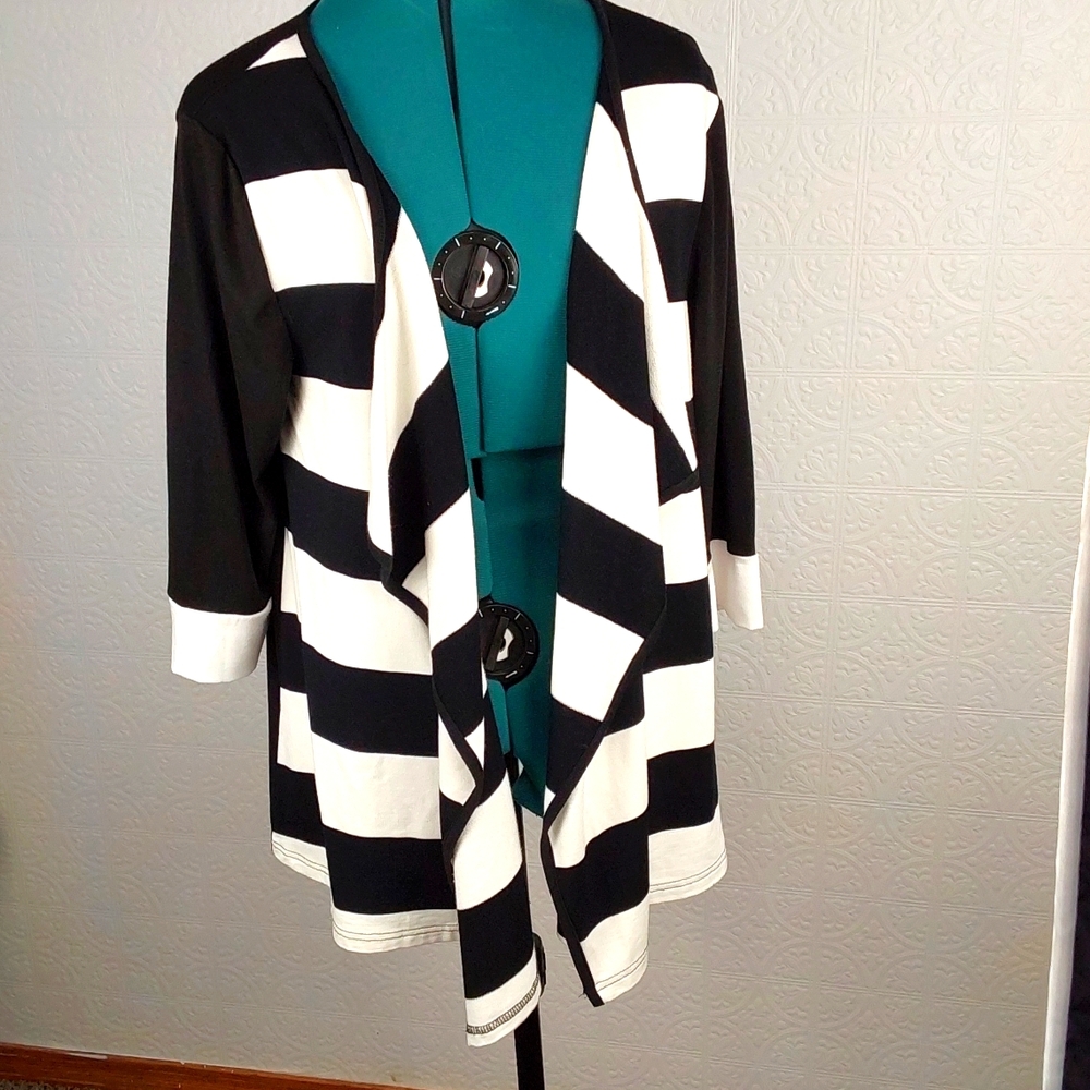 ASTER by Firmiana -  Black  & white striped Sweater